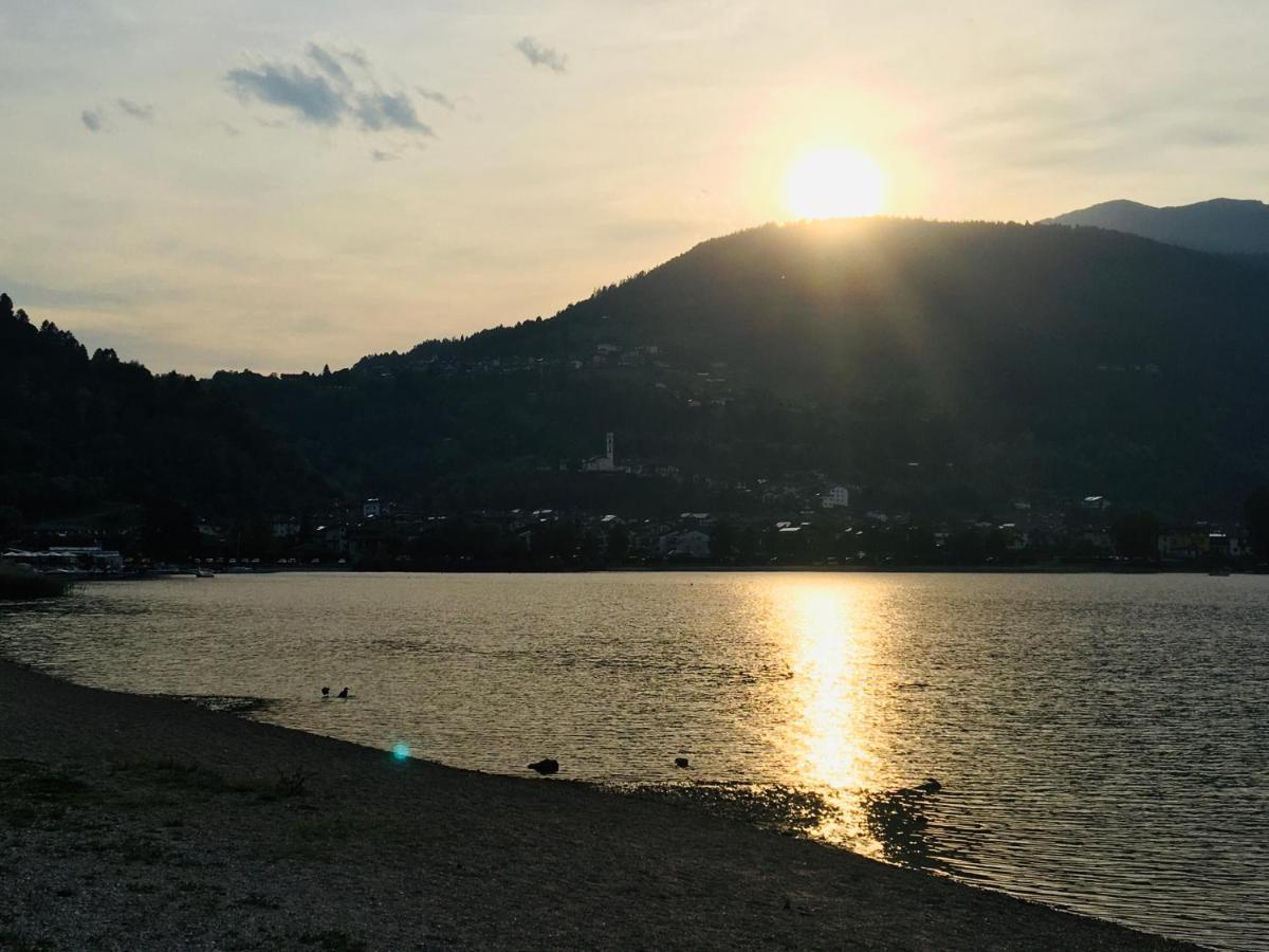 Paradiso Sul Lago カルチェラーニカ・アル・ラーゴ エクステリア 写真