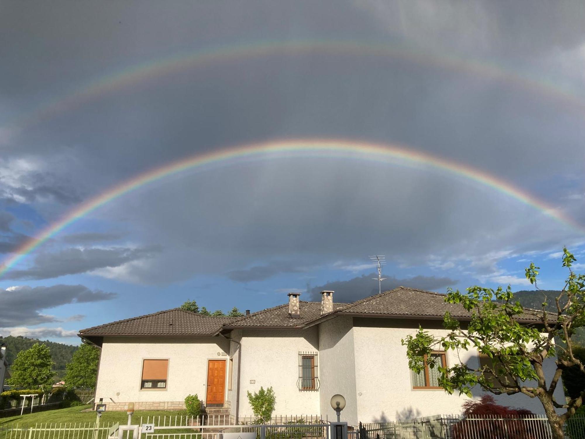Paradiso Sul Lago カルチェラーニカ・アル・ラーゴ エクステリア 写真